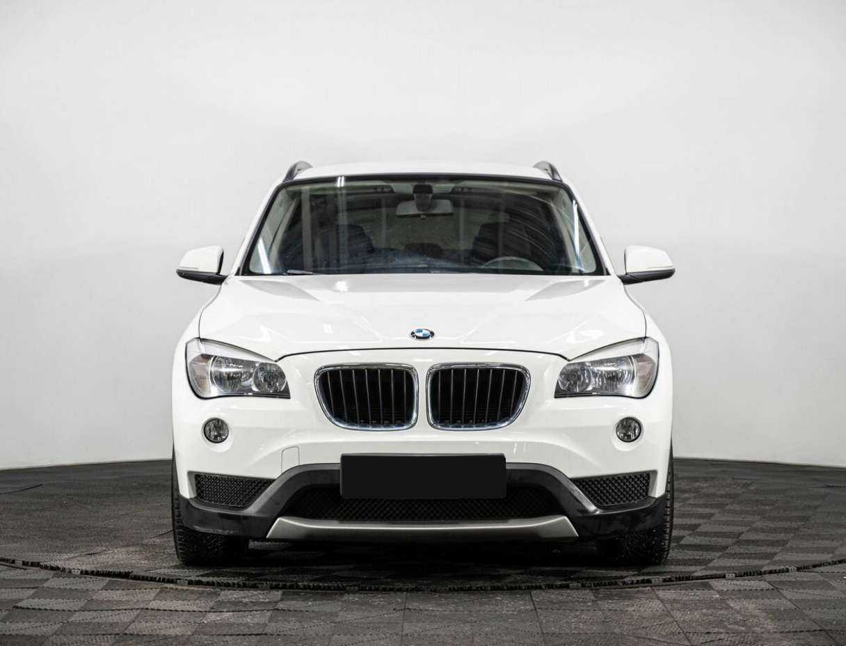 BMW X1 18i, 2013 - фото №2
