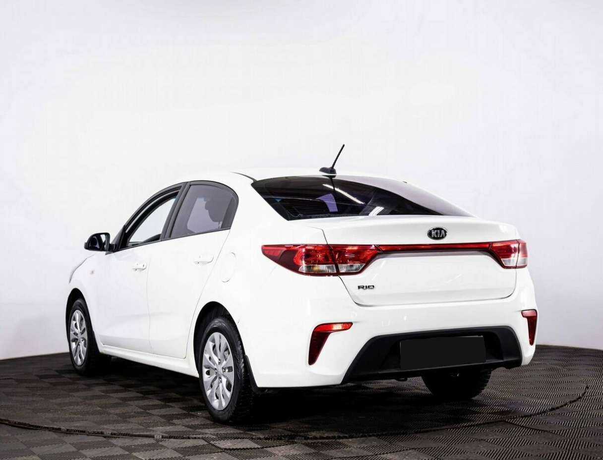 Kia Rio, 2018 - фото №4