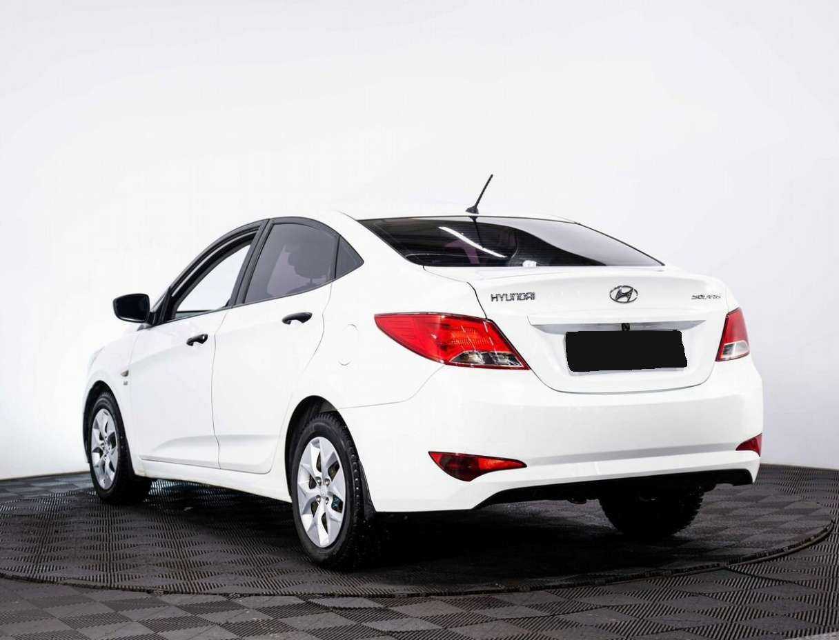 Hyundai Solaris, 2014 - фото №4