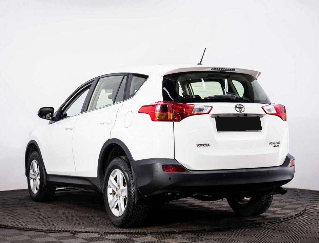 Toyota RAV4, 2013 - фото №4