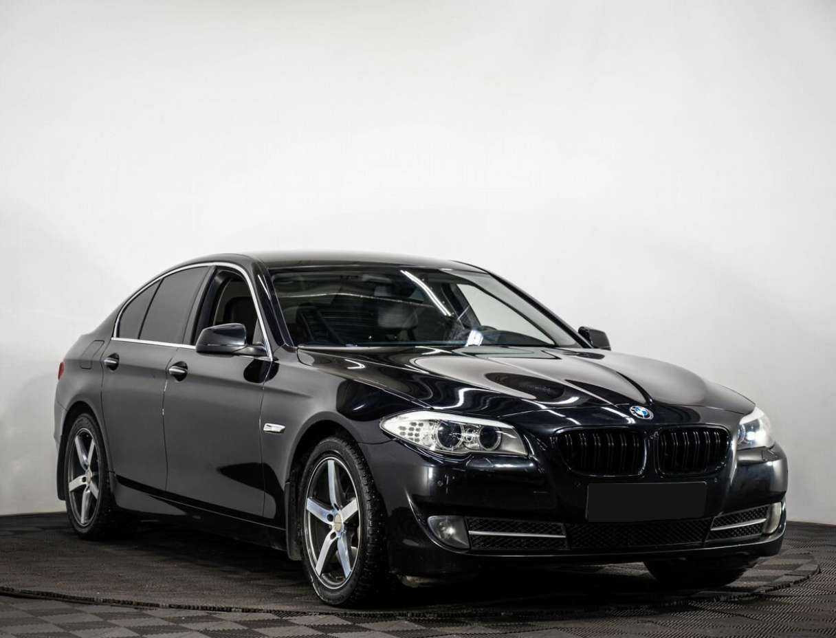 BMW 5 серии 520i, 2013 - фото №3