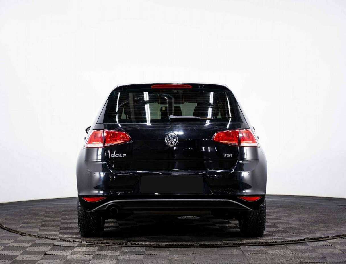 Volkswagen Golf, 2013 - фото №4