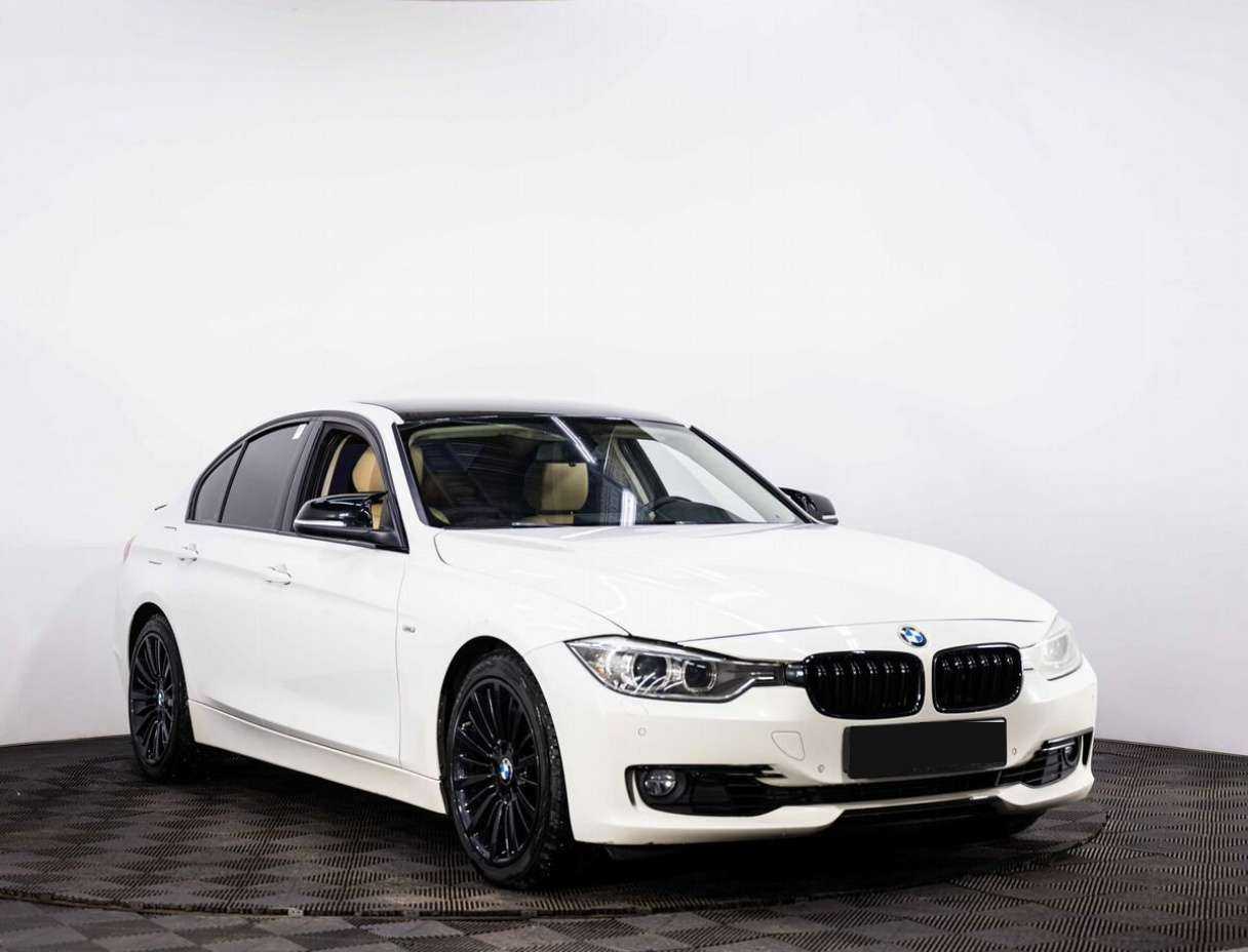 BMW 3 серии 328i, 2012 - фото №3