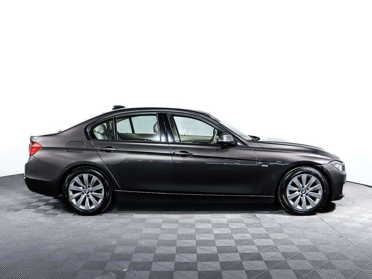 BMW 3 серии 320i, 2012 - фото №4