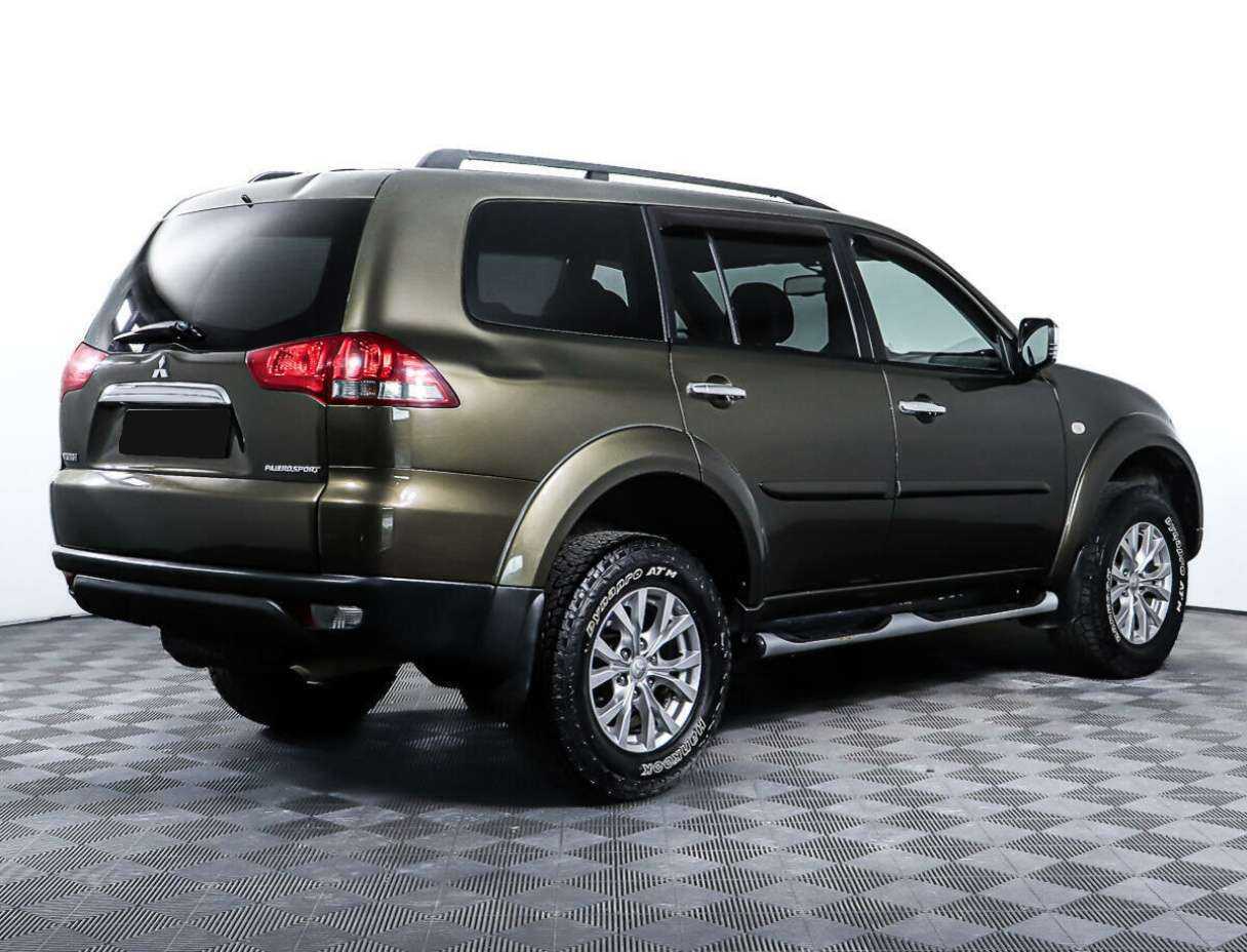 Mitsubishi Pajero Sport, 2014 - фото №4