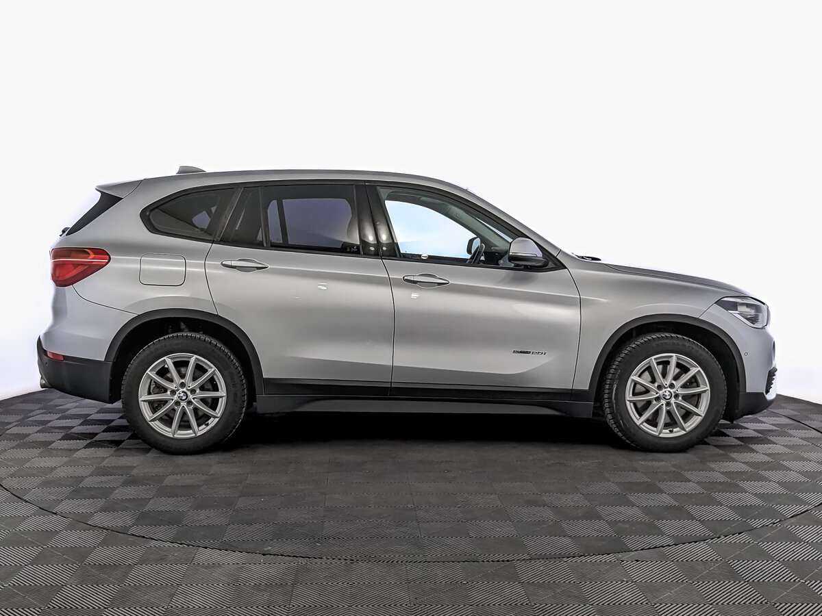 BMW X1 20i xDrive, 2015 - фото №4