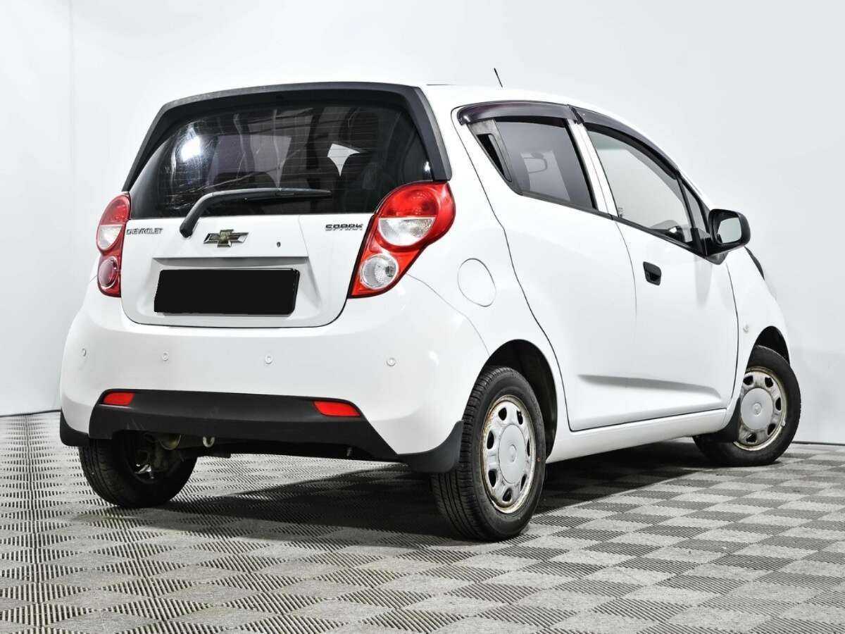 Chevrolet Spark, 2013 - фото №4