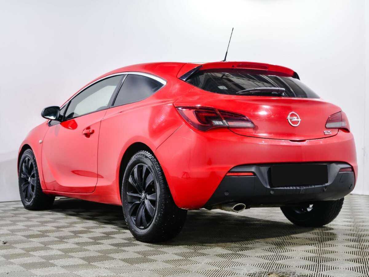 Opel Astra GTC, 2013 - фото №4