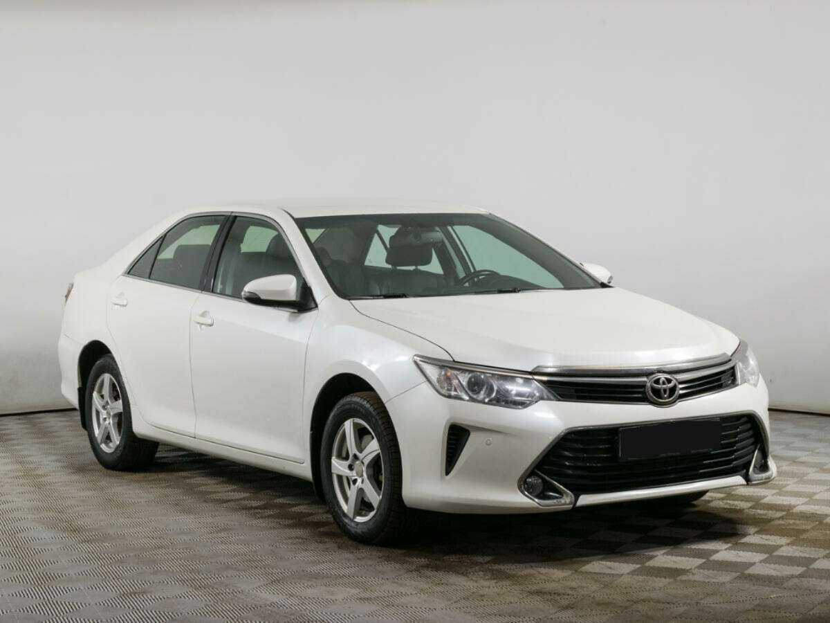 Toyota Camry, 2016 - фото №3