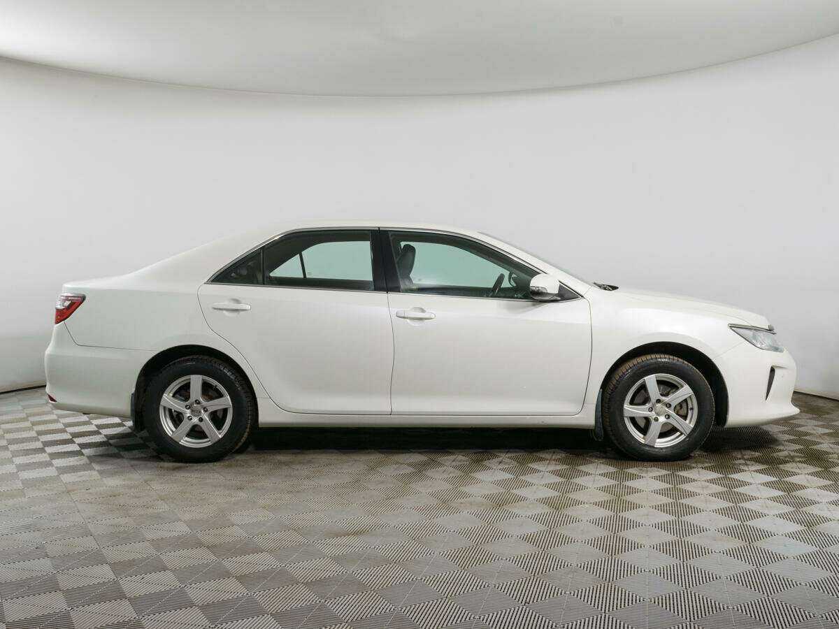 Toyota Camry, 2016 - фото №4