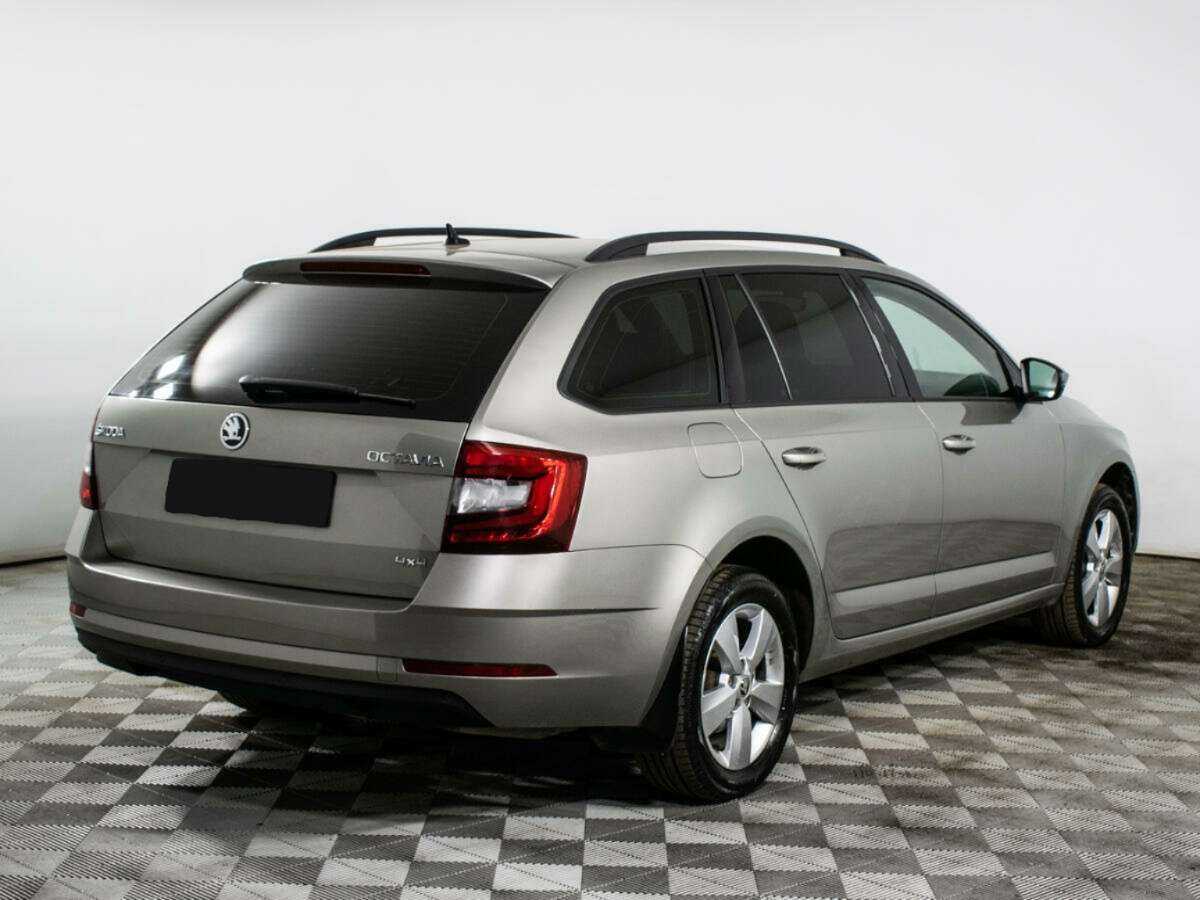 Skoda Octavia, 2018 - фото №4