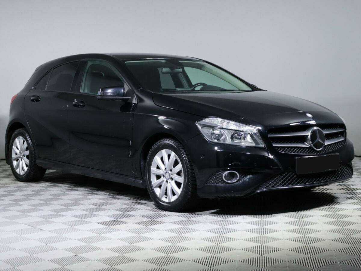 Mercedes-Benz A-Класс 200, 2013 - фото №3