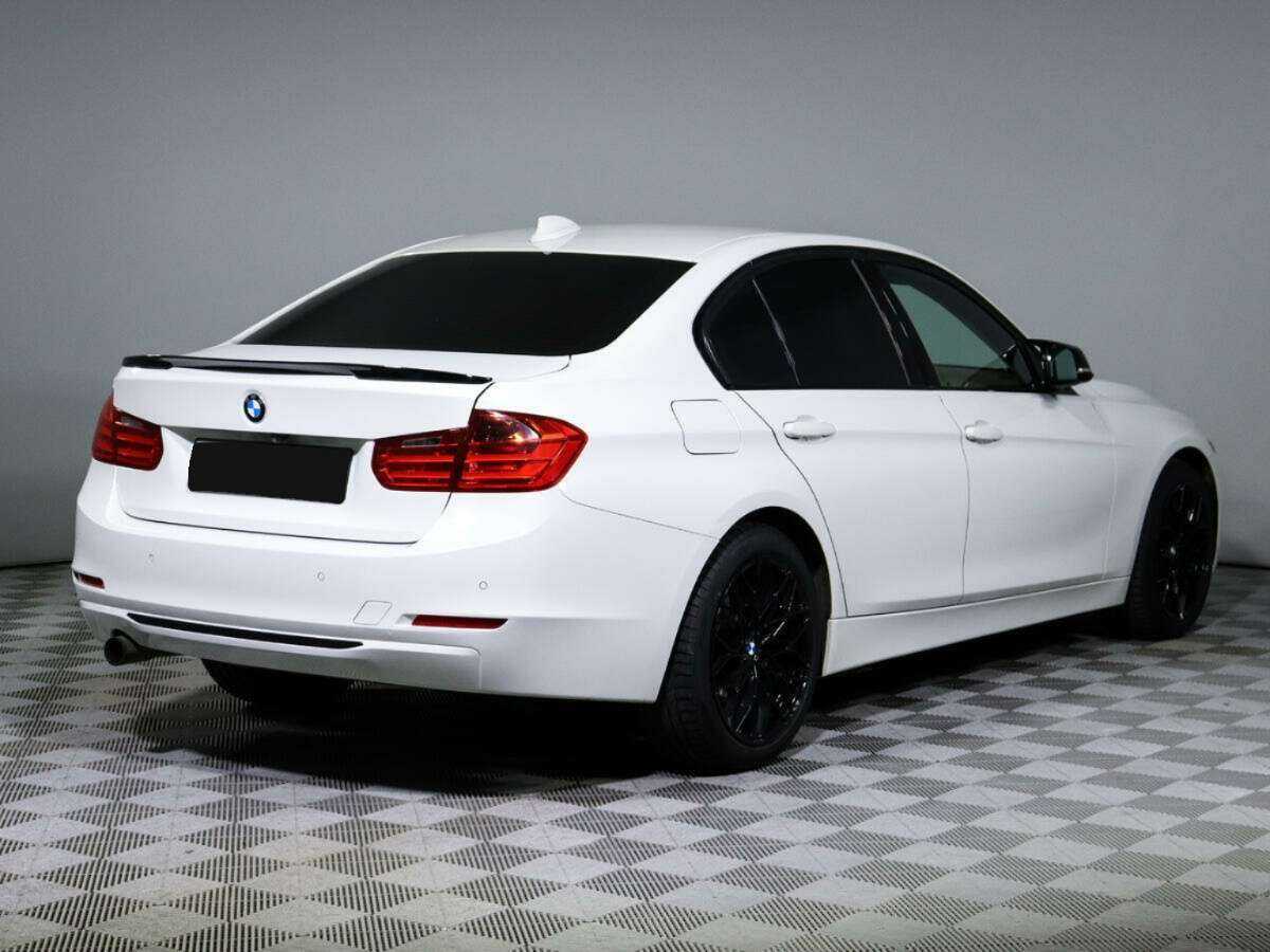 BMW 3 серии 320i xDrive, 2013 - фото №4