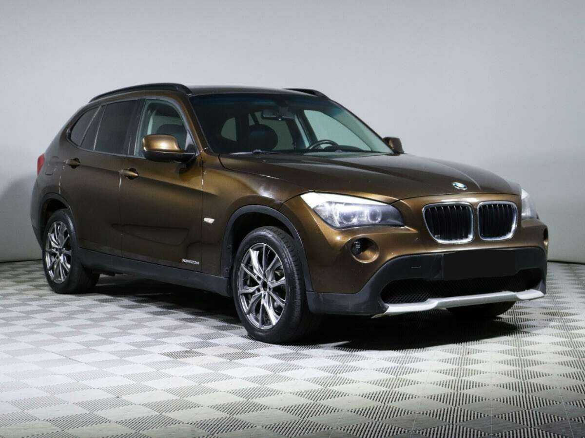 BMW X1 20d, 2012 - фото №3