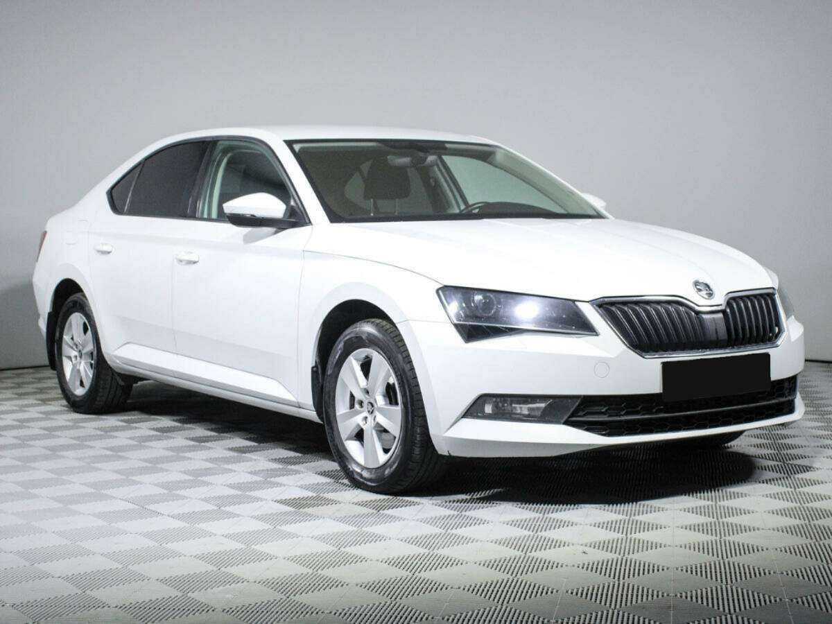 Skoda Superb, 2017 - фото №3