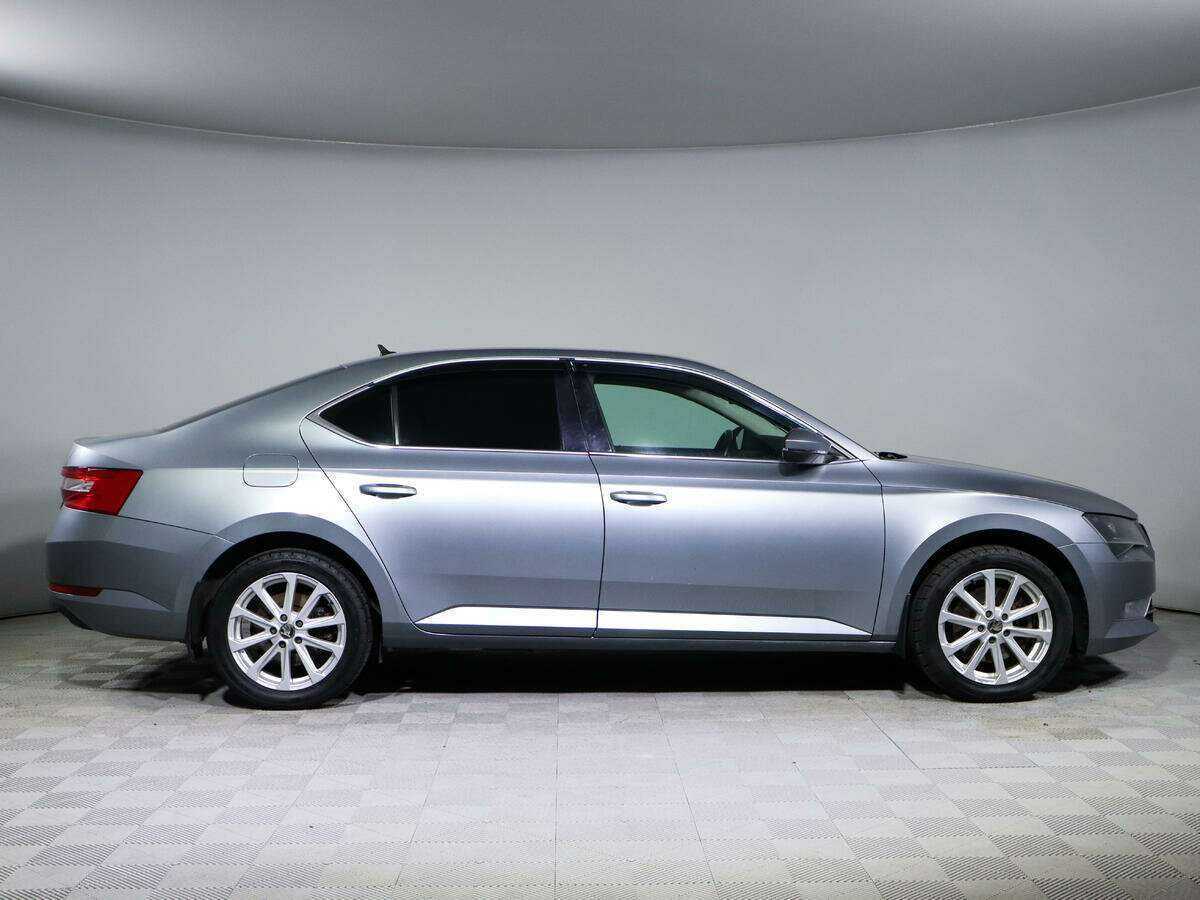 Skoda Superb, 2015 - фото №4