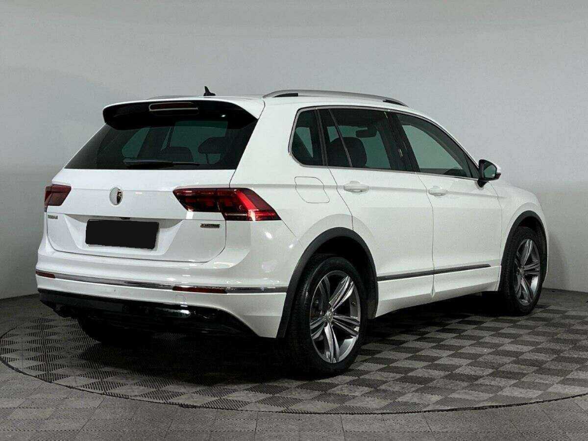Volkswagen Tiguan, 2018 - фото №4