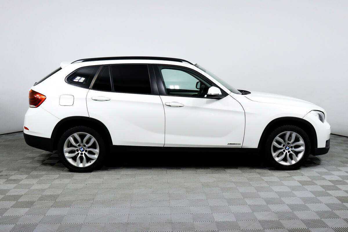 BMW X1 20i, 2013 - фото №4