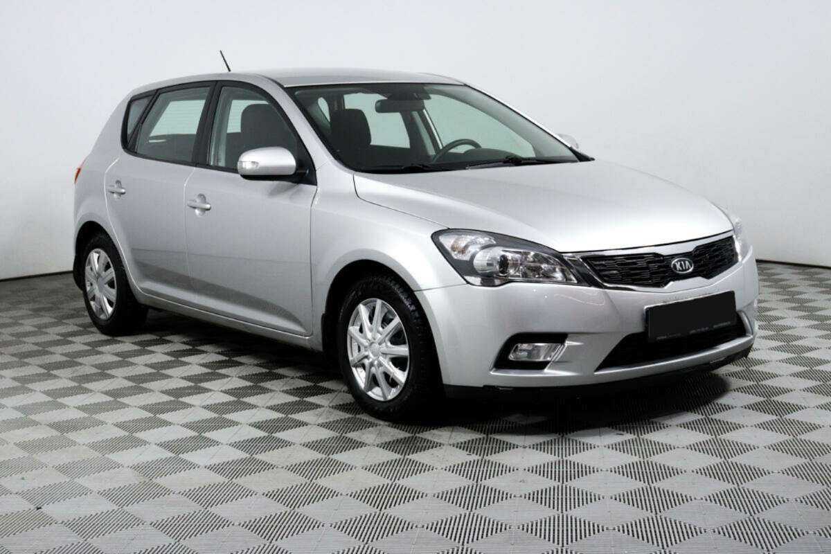 Kia Ceed, 2012 - фото №3
