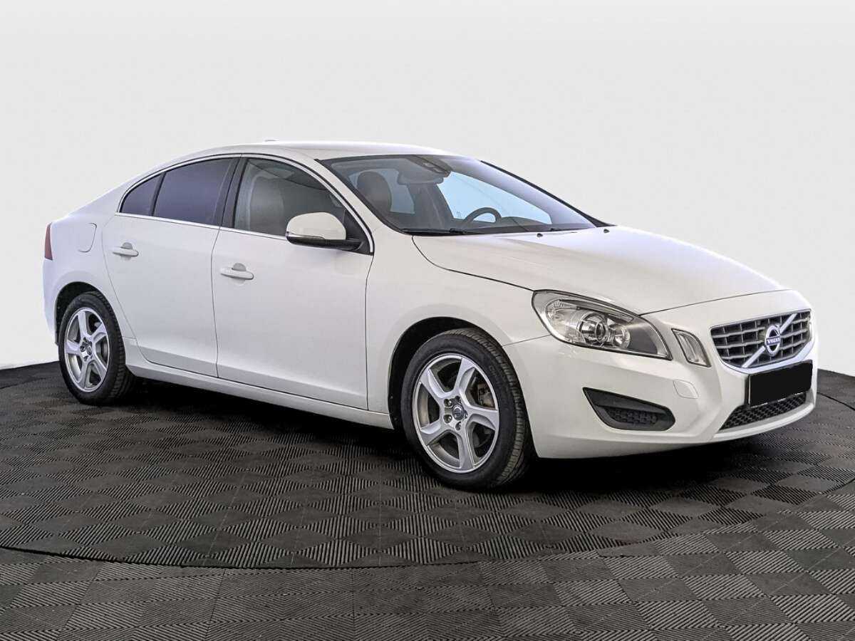 Volvo S60, 2012 - фото №3
