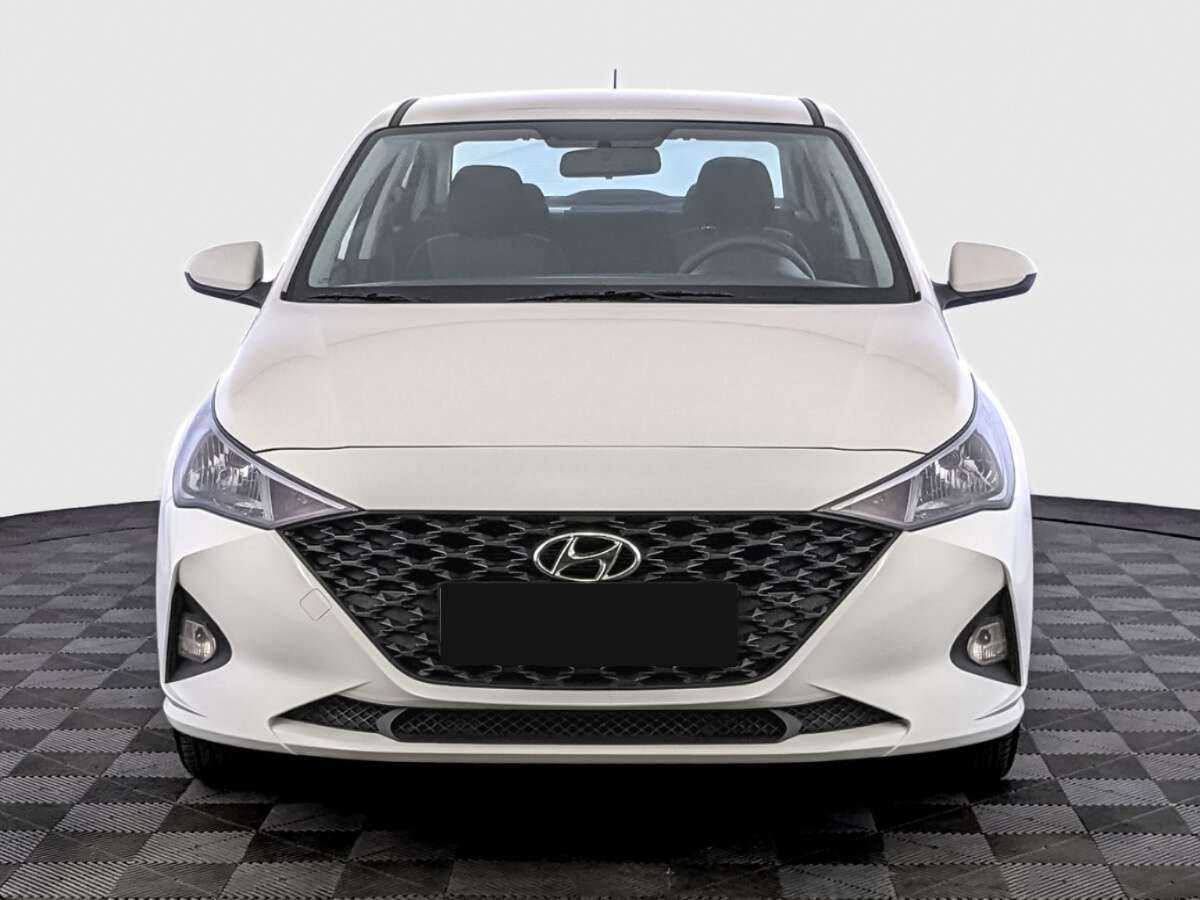 Hyundai Solaris, 2022 - фото №2