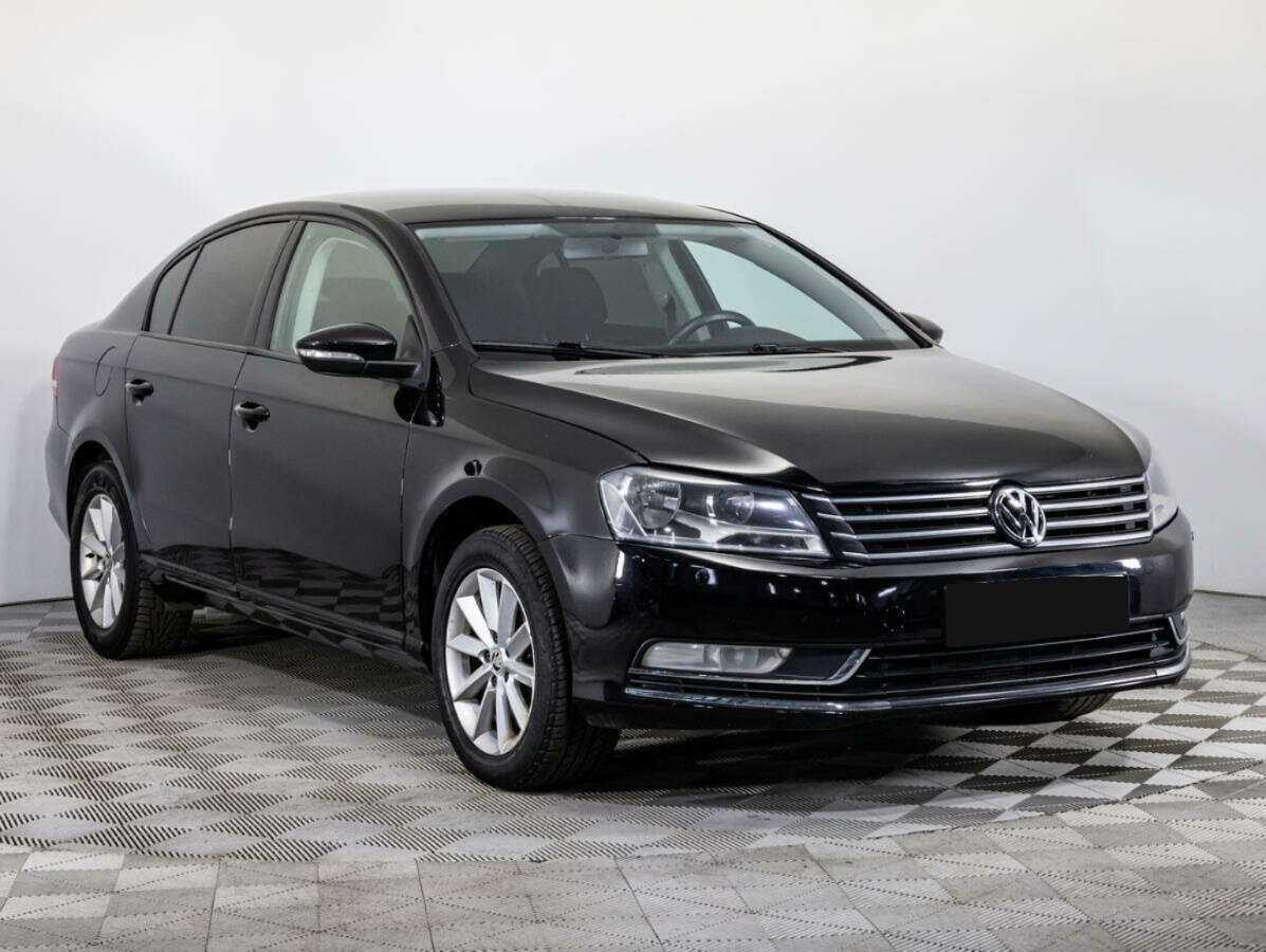 Volkswagen Passat, 2013 - фото №3