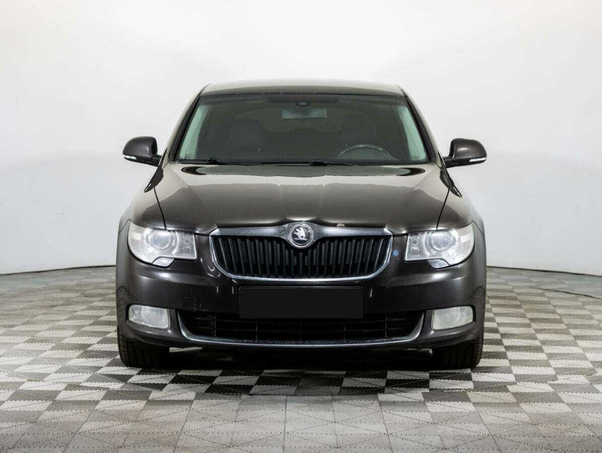 Skoda Superb, 2012 - фото №2