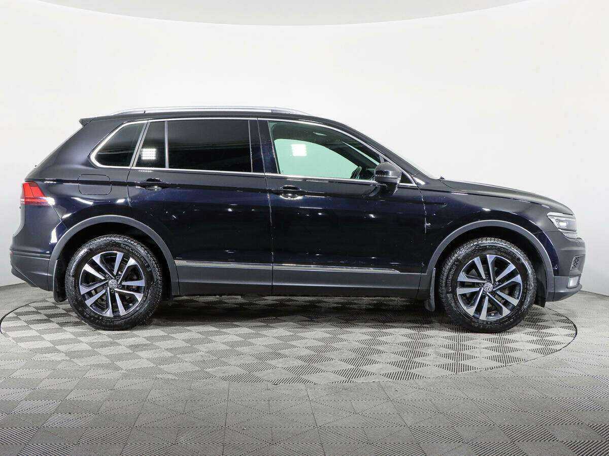Volkswagen Tiguan, 2019 - фото №4