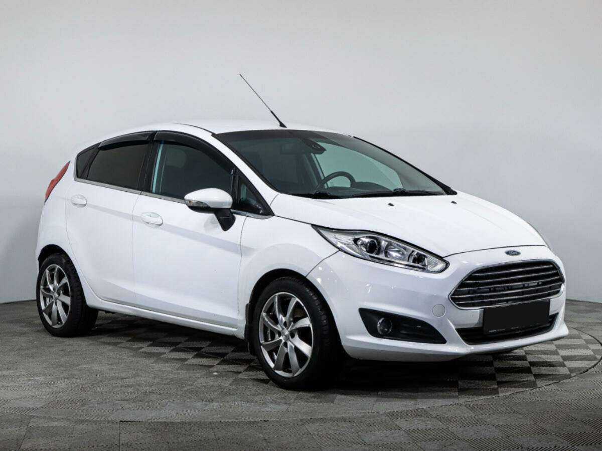 Ford Fiesta, 2015 - фото №3