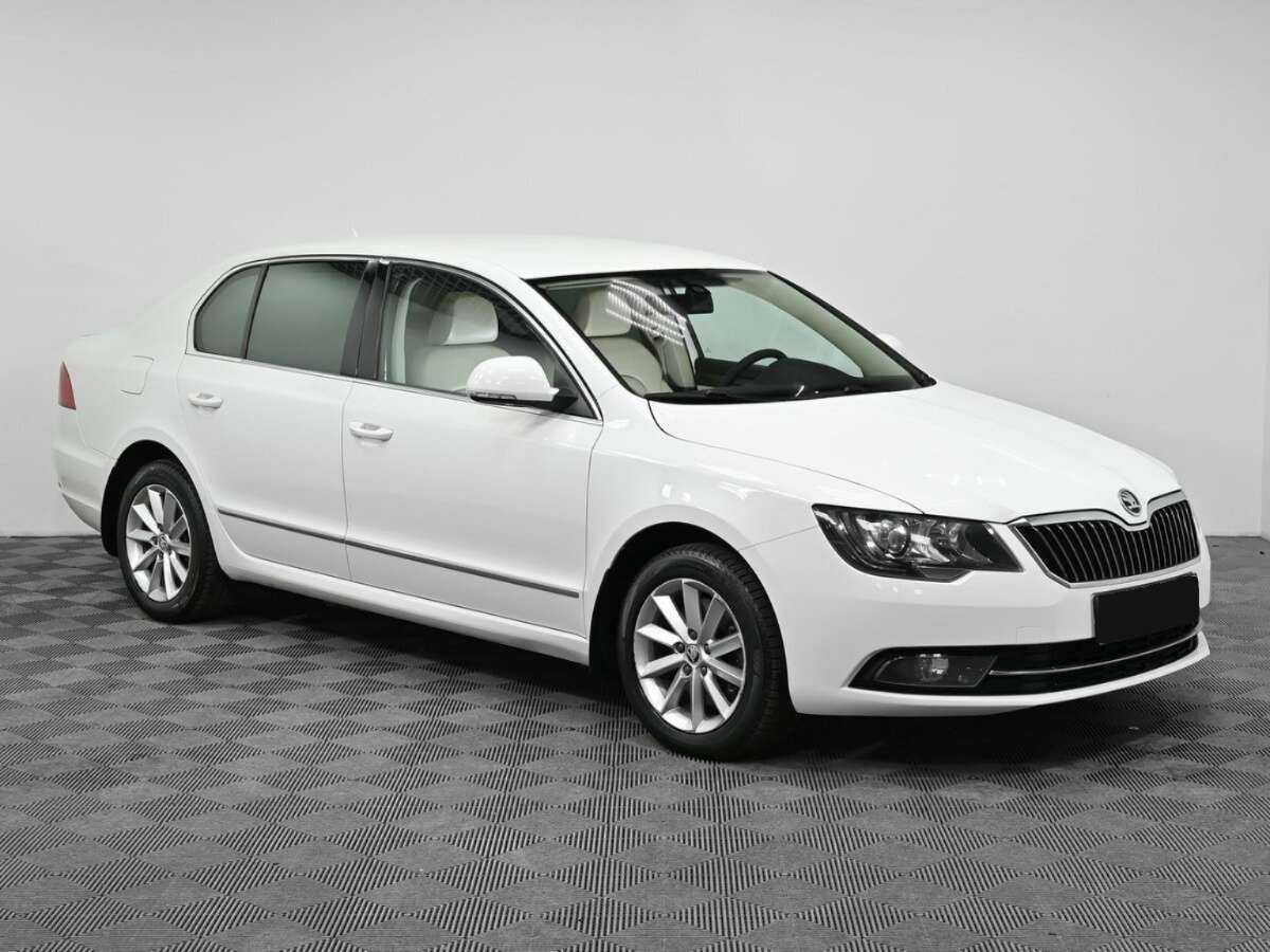 Skoda Superb DSG, 2013 - фото №3