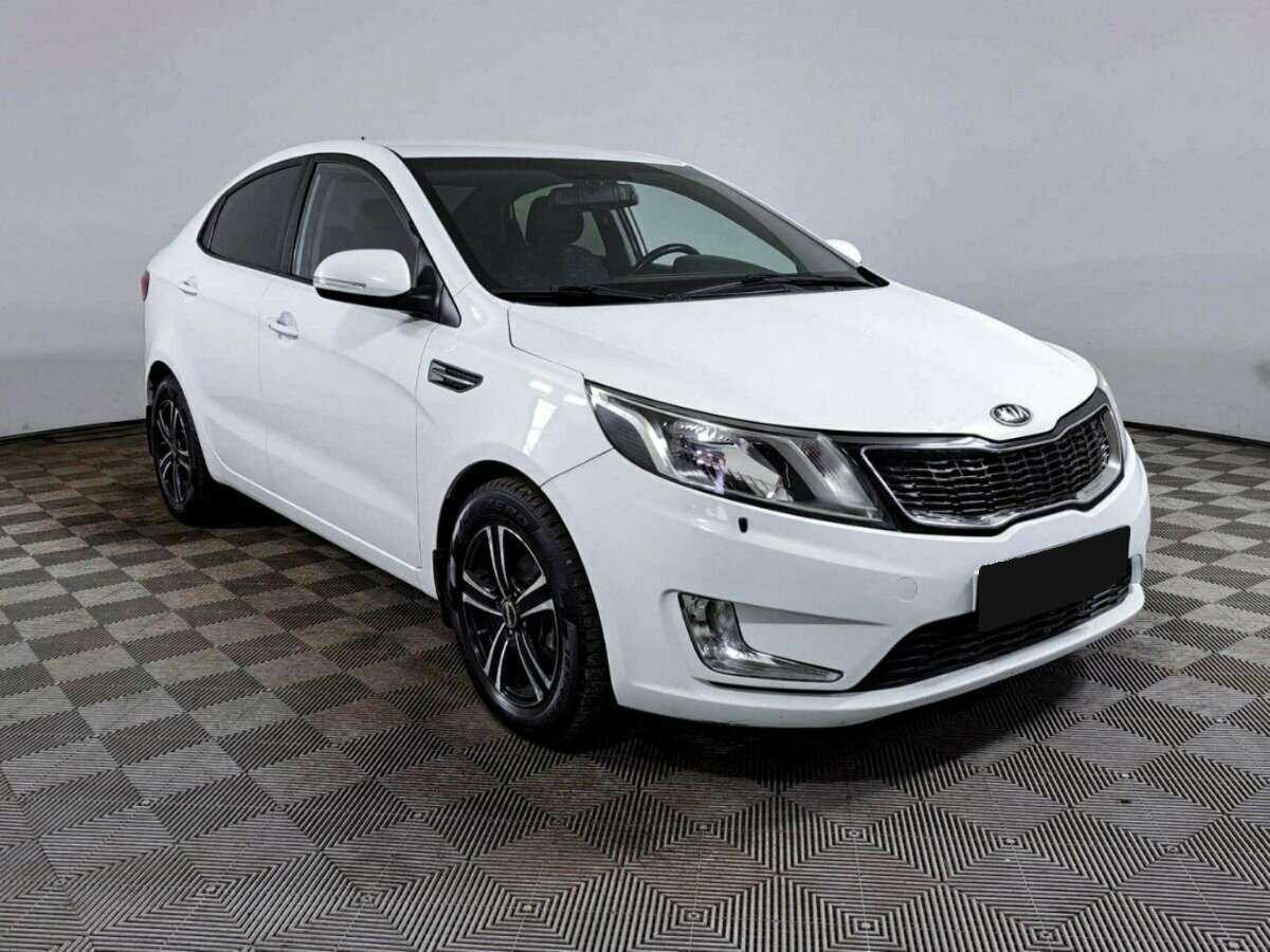 Kia Rio 6-speed, 2014 - фото №3