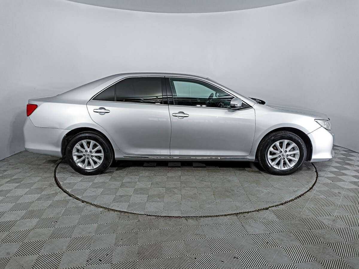Toyota Camry, 2012 - фото №4