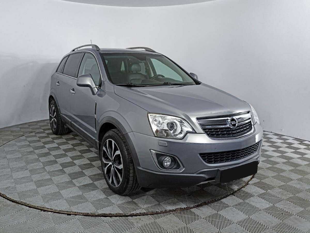 Opel Antara, 2012 - фото №3