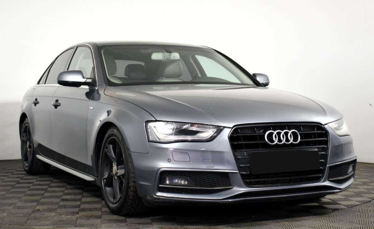Audi A4, 2012 - фото №3