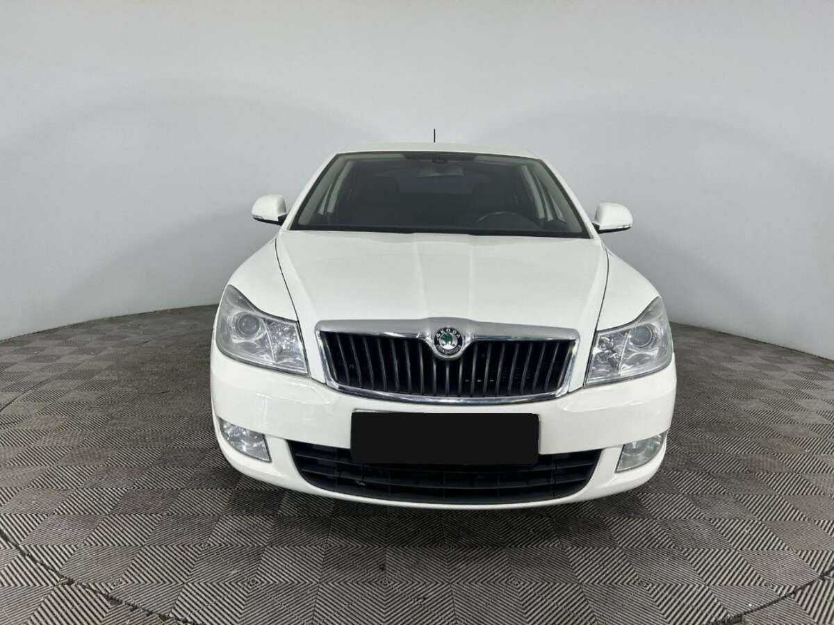 Skoda Octavia, 2012 - фото №2