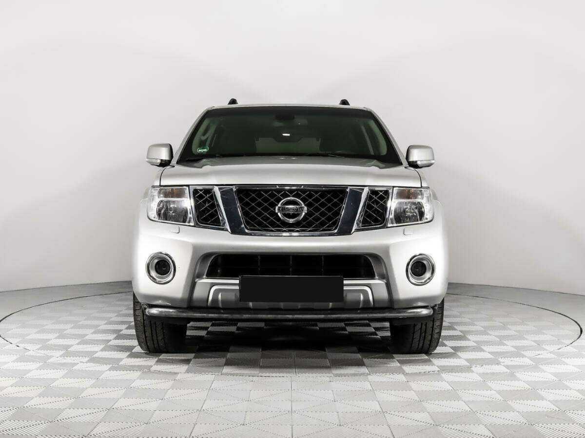 Nissan Pathfinder, 2012 - фото №2