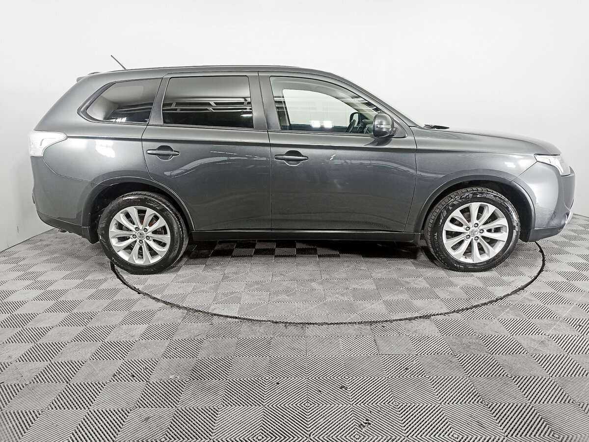 Mitsubishi Outlander, 2014 - фото №4