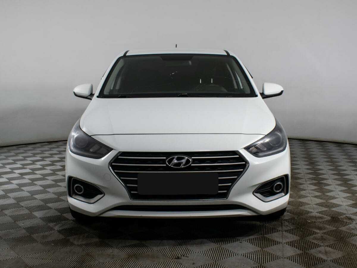 Hyundai Solaris, 2018 - фото №2