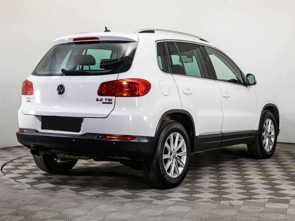 Volkswagen Tiguan, 2012 - фото №4