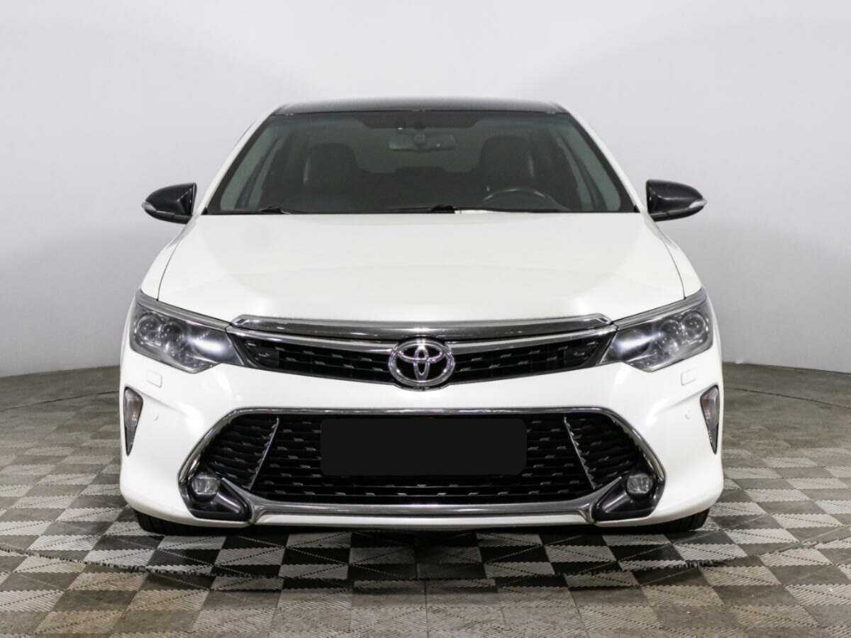 Toyota Camry, 2017 - фото №2