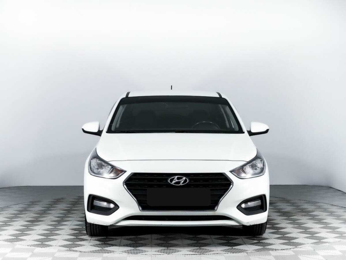 Hyundai Solaris, 2020 - фото №3