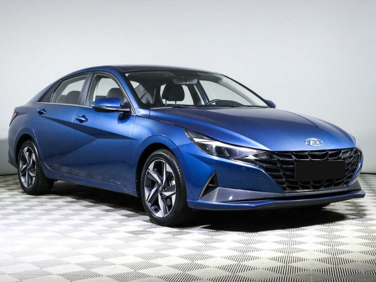 Hyundai Elantra, 2022 - фото №3