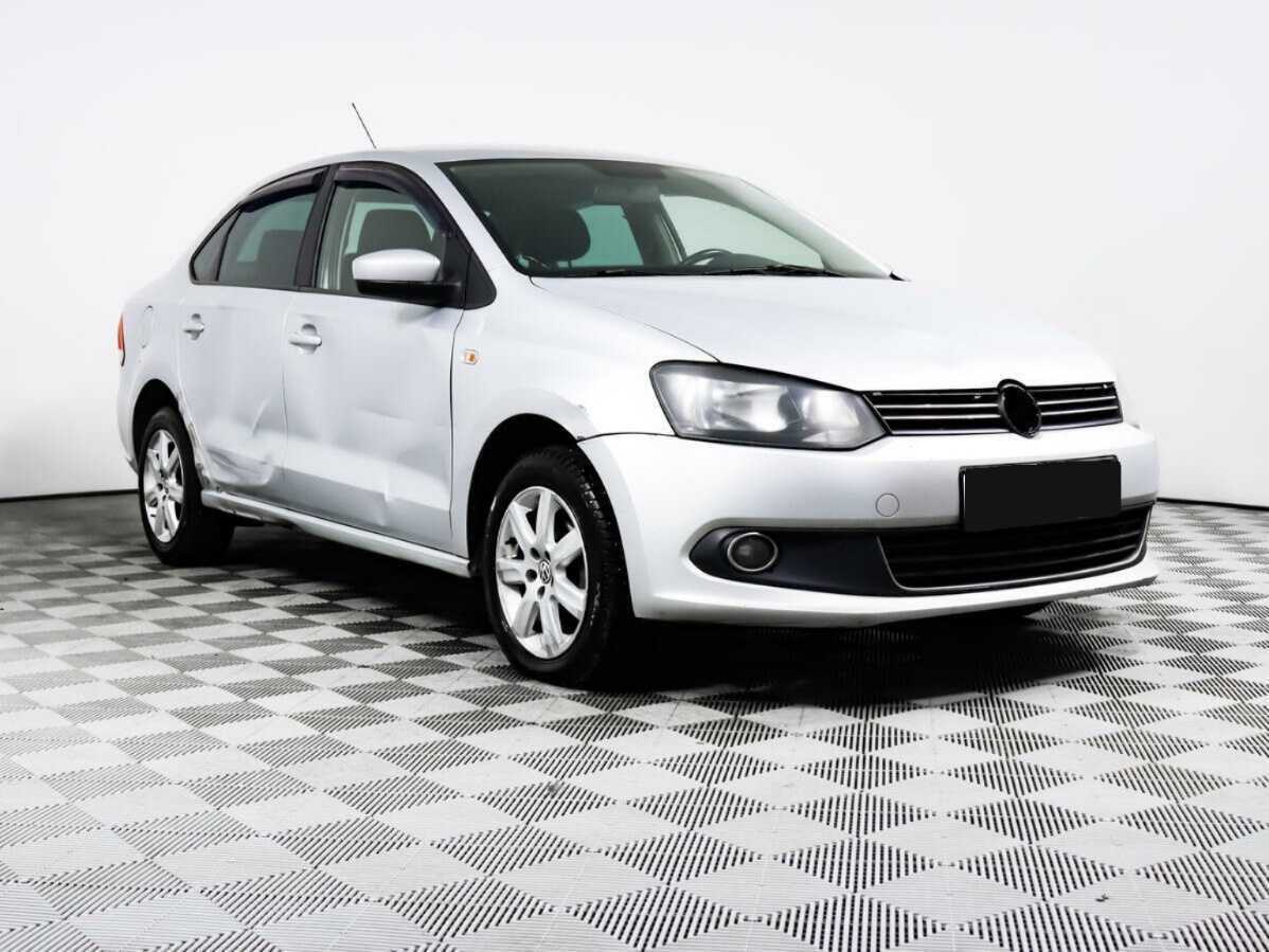 Volkswagen Polo, 2012 - фото №3