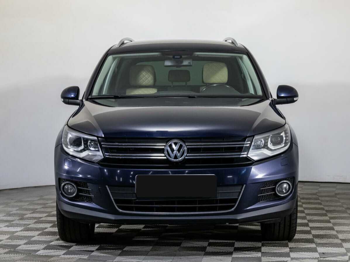 Volkswagen Tiguan, 2012 - фото №2