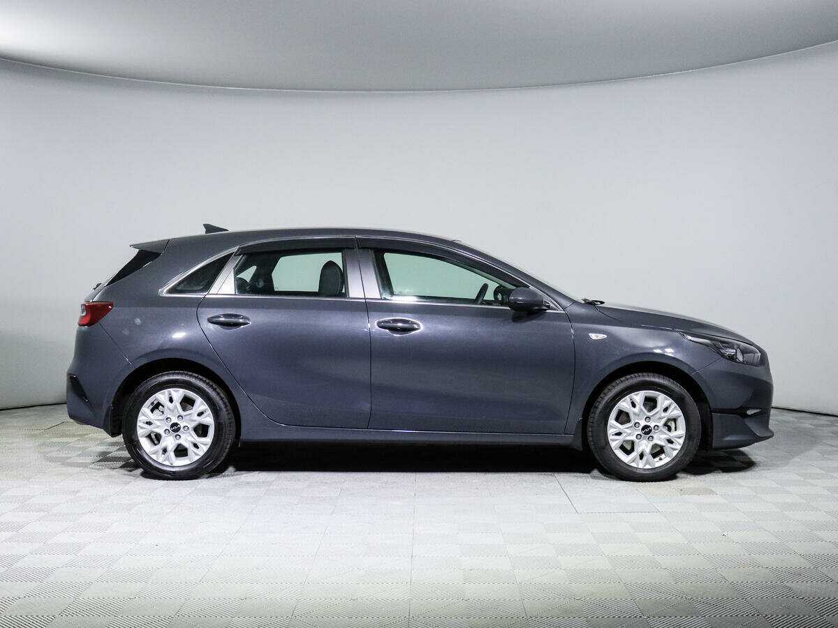 Kia Ceed, 2022 - фото №4
