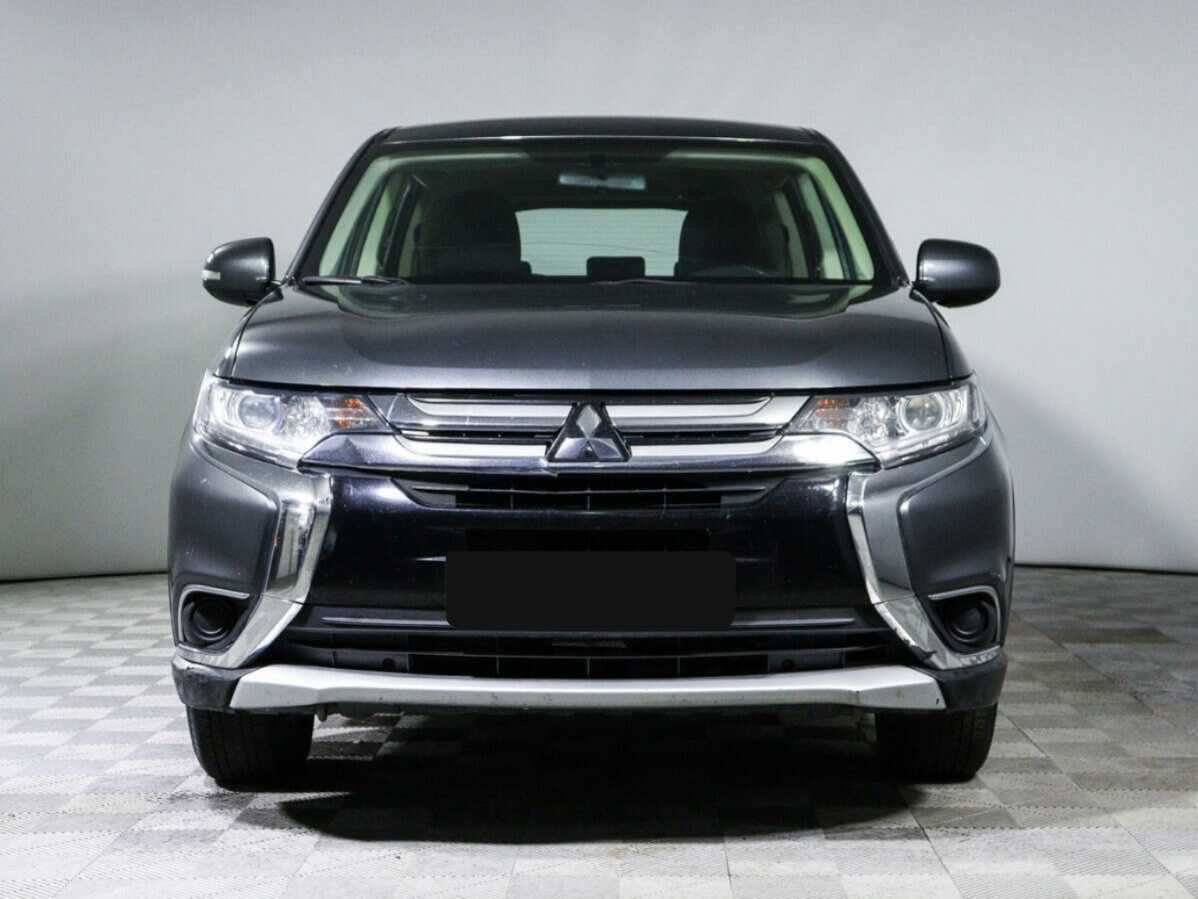 Mitsubishi Outlander, 2015 - фото №2