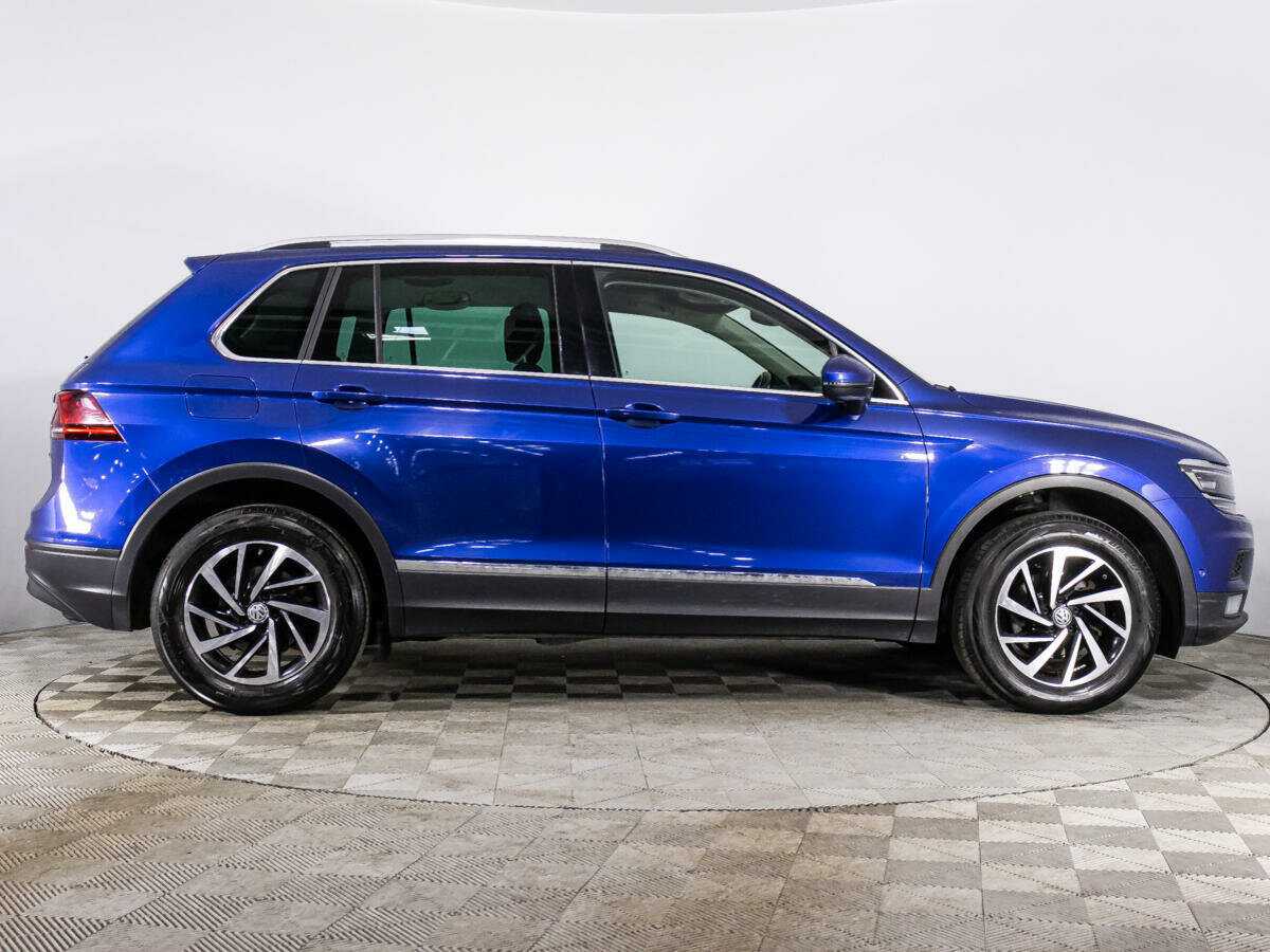 Volkswagen Tiguan, 2018 - фото №4