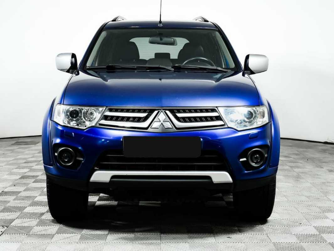 Mitsubishi Pajero Sport, 2014 - фото №2