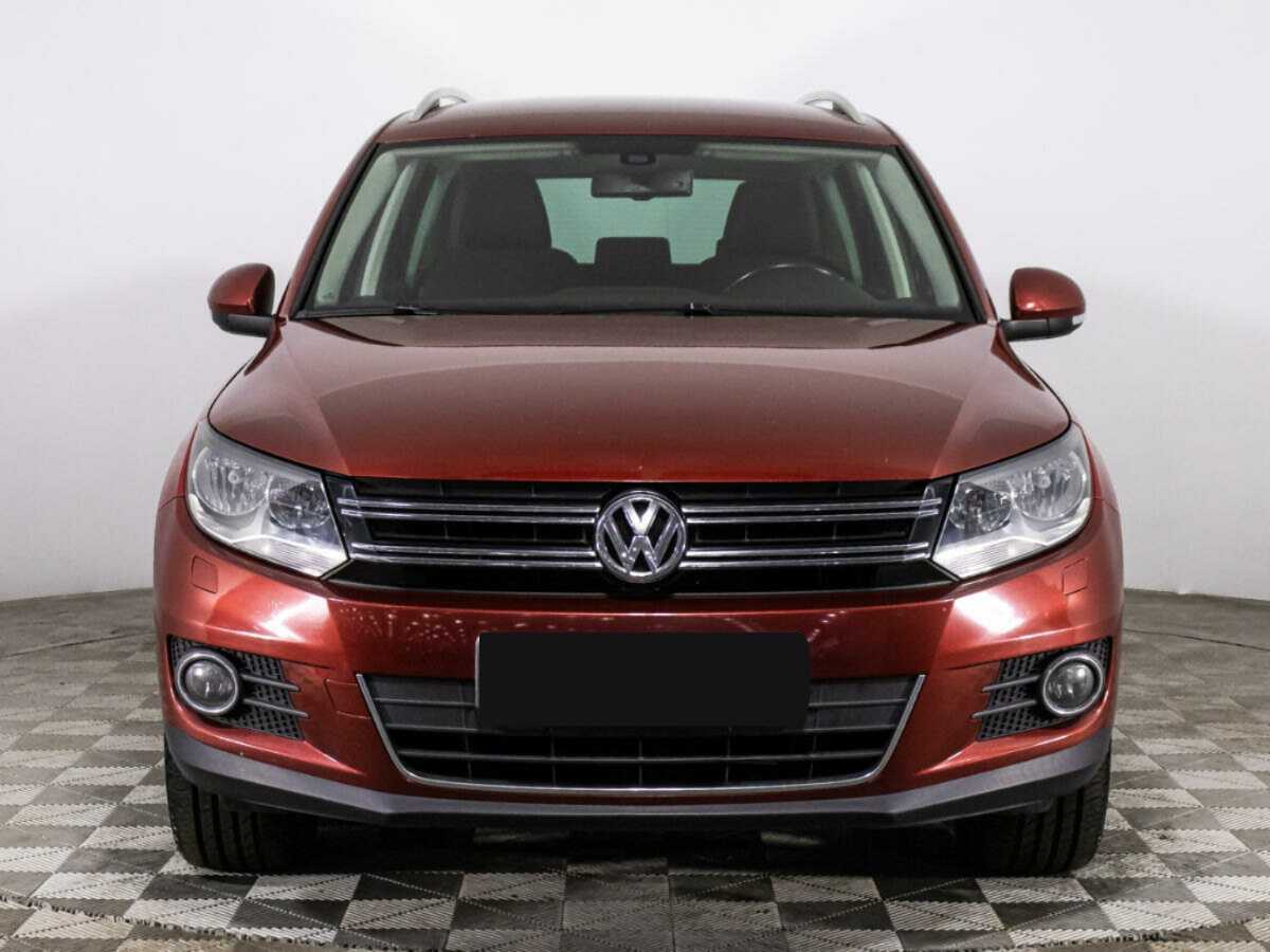 Volkswagen Tiguan, 2012 - фото №2