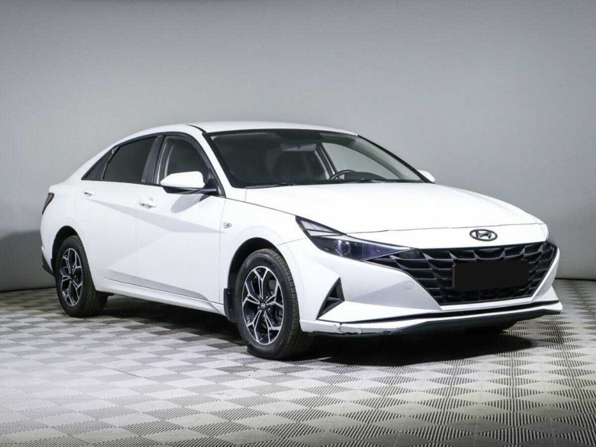 Hyundai Elantra, 2021 - фото №3